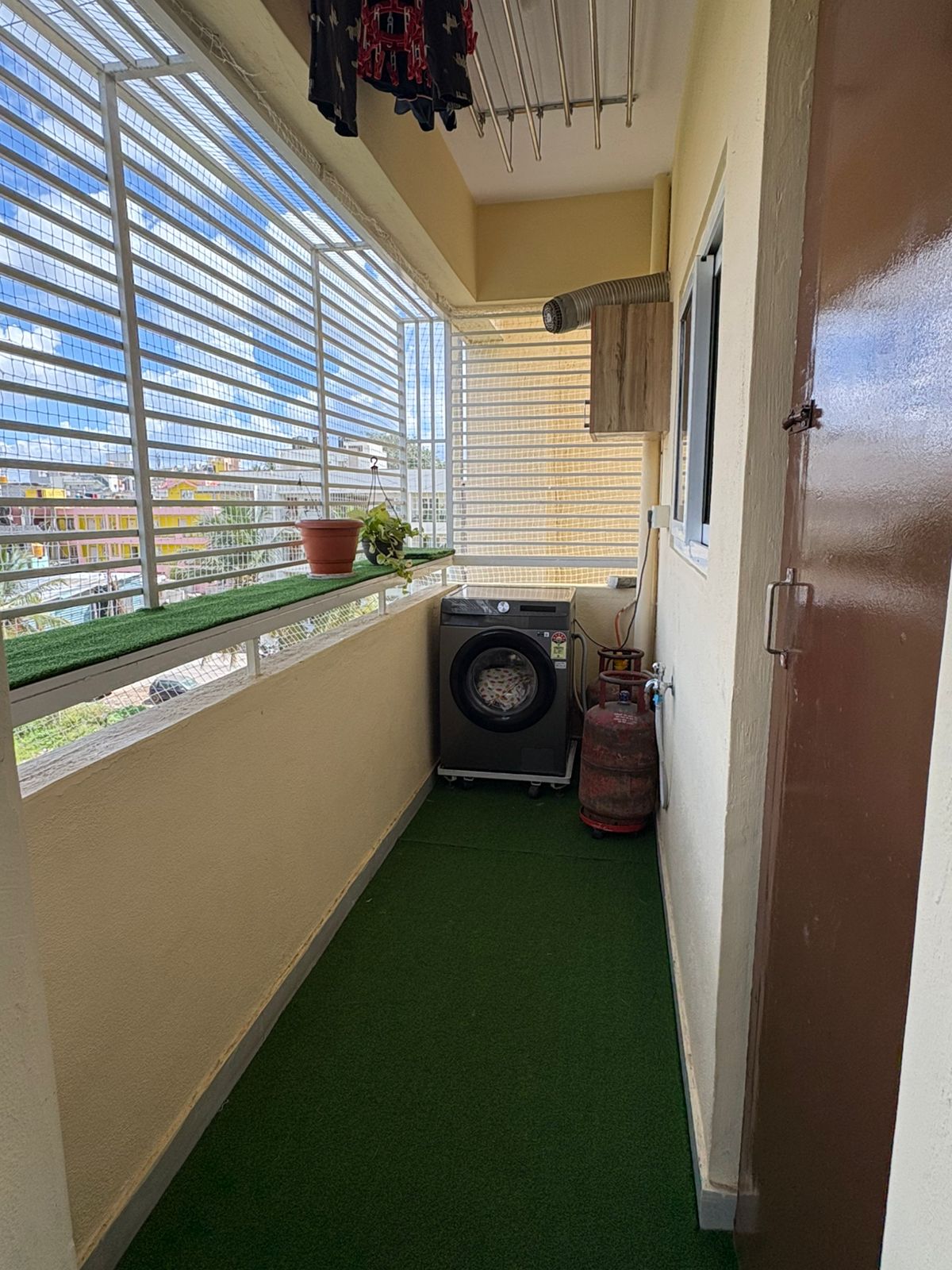 35mm high density artificial turf installation